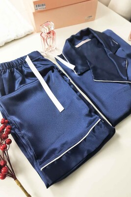 İpek Saten Boydan Düğmeli Kadın Pijama Takımı - Lacivert Erkek Yaka Fiyonklu 8004MS - 5